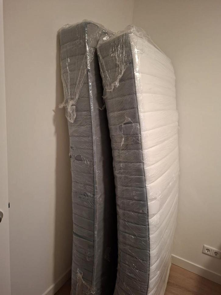 2x Matras 90x200 + Topper 180x200, Huis en Inrichting, Slaapkamer | Matrassen en Bedbodems, Gebruikt, Matras, 180 cm, 200 cm, Tweepersoons