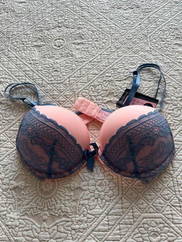 Nieuw Hunkemöller BH 80A/36A beschikbaar voor biedingen