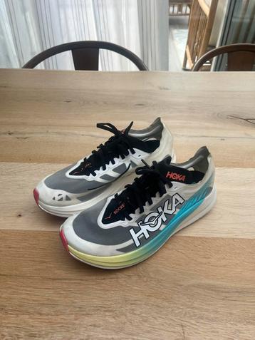 Hoka Rocket X2 45  vaporfly metaspeed adios pro beschikbaar voor biedingen