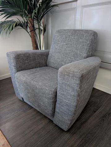 Lekker grote ruime comfortabele stoel fauteuils