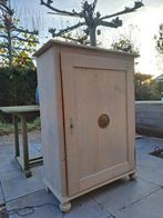 Leuke oude kast !!, Huis en Inrichting, Ophalen, 100 tot 150 cm, Minder dan 150 cm, 25 tot 50 cm
