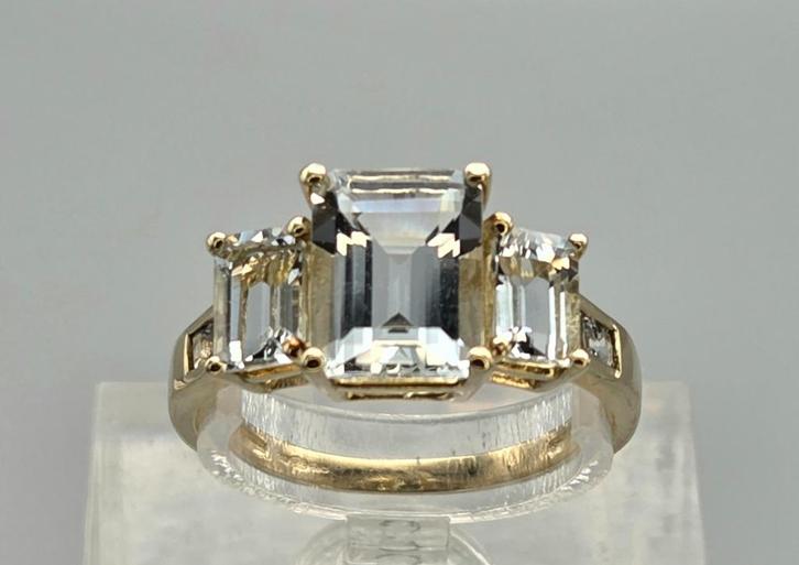 Gouden Vintage ring met aquamarijn en diamant. 2025/670., Sieraden, Tassen en Uiterlijk, Ringen, Zo goed als nieuw, Dame, 18 tot 19