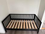 Zwart houten kinderbed, Huis en Inrichting, Slaapkamer | Bedden, Ophalen, 90 cm, Eenpersoons, Zwart
