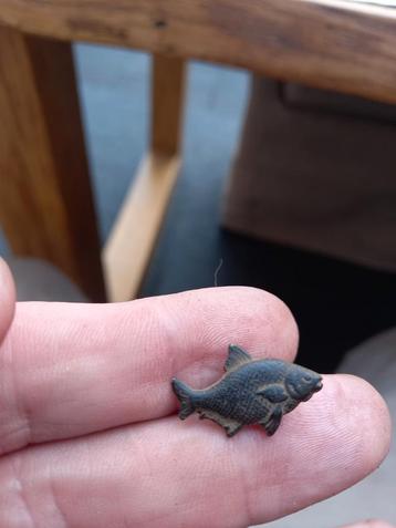 Oude bodemvondst: Vis knoop beschikbaar voor biedingen