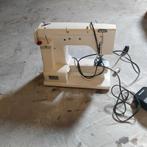 Naaimachine, Hobby en Vrije tijd, Naaimachines en Toebehoren, Ophalen, Zo goed als nieuw