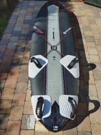 i99 SQ72 2022 medium slalom board, Watersport en Boten, Windsurfen, Ophalen, Zo goed als nieuw, Minder dan 250 cm, Plank