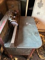 Oude slijptafel met toebehoren, Doe-het-zelf en Verbouw, Gereedschap | Slijpmachines, Ophalen, Gebruikt