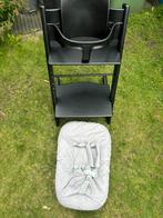 Stokke tripp trapp nieuw model zwart met babyset en newborn, Kinderen en Baby's, Kinderstoelen, Ophalen of Verzenden, Zo goed als nieuw