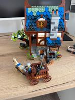 Lego 21325 Medieval Blacksmith compleet met doos, Kinderen en Baby's, Speelgoed | Duplo en Lego, Ophalen, Zo goed als nieuw, Complete set