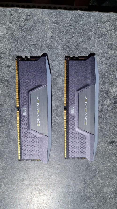 Corsair Vengeance DDR5 32GB (2x16GB) 6000Mhz CL30, Computers en Software, RAM geheugen, Zo goed als nieuw, Desktop, 32 GB, DDR5