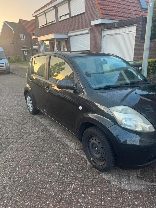Daihatsu Sirion 1.0 51KW 2006 Zwart, Auto's, Daihatsu, Particulier, Sirion, Benzine, A, Hatchback, Handgeschakeld, Geïmporteerd