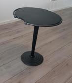 Leolux design Besico bijzettafel, ontwerp Siggi Fischer 1994, Minder dan 55 cm, Rond, Nieuw, Postmodern