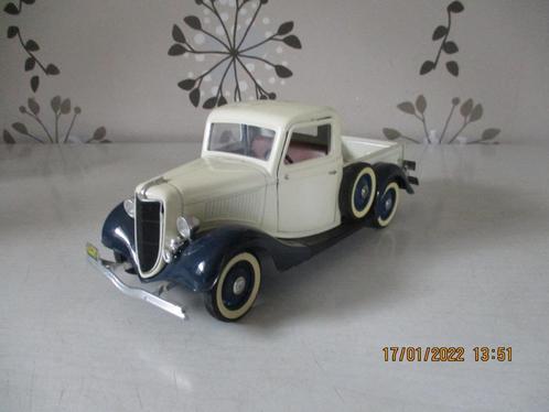Miniatuurauto -- Ford V8 Pick-Up 1936 . !!, Hobby en Vrije tijd, Modelauto's | 1:43, Gebruikt, Overige typen, Solido, Ophalen of Verzenden