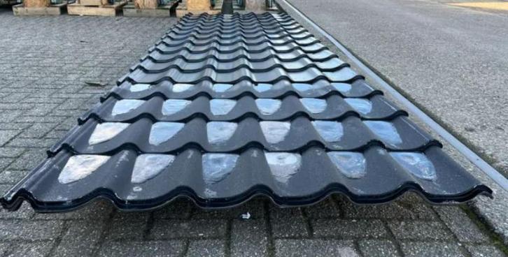 7x Dakpanprofielplaten zwart (41,16 m2) S25008, Doe-het-zelf en Verbouw, Dakpannen en Dakbedekking, Nieuw, Dakplaat of Dakpanplaat