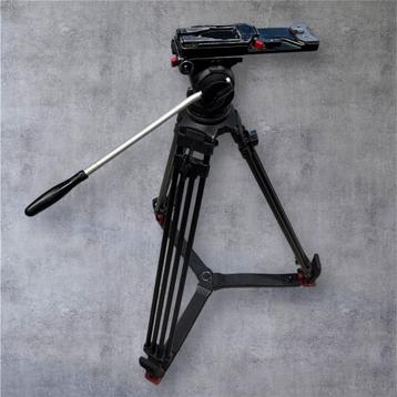 SACHTLER STATIEF + CAMERAPLAAT + OPBERGKOKER beschikbaar voor biedingen