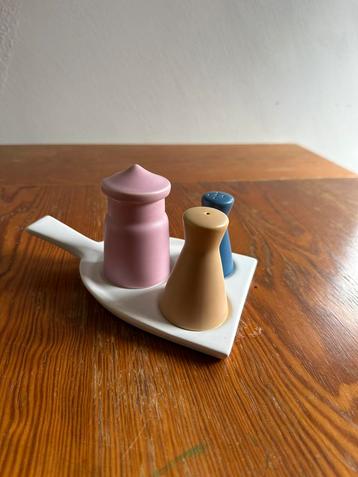 Vintage peper-zout-mosterd Flora Gouda 50-er jaren beschikbaar voor biedingen