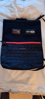 Red Bull rugtas met pet en massage apparaat, Ophalen, Nieuw, Formule 1