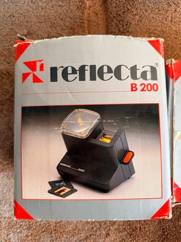 Reflecta B200 Diaprojector - Vintage, Audio, Tv en Foto, Diaprojectors, Gebruikt, Met scherm, Ophalen