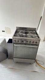 Smeg Fornuis, Witgoed en Apparatuur, Fornuizen, Ophalen, Gebruikt, 60 cm of meer, 4 kookzones