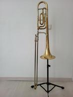 King 2103-F trombone uit 1975, Muziek en Instrumenten, Blaasinstrumenten | Trombones, Ophalen of Verzenden, Gebruikt, Tenor, Met koffer