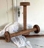 Brocante oude grote houten klossen / klos 15,- euro p.st, Antiek en Kunst, Curiosa en Brocante, Verzenden