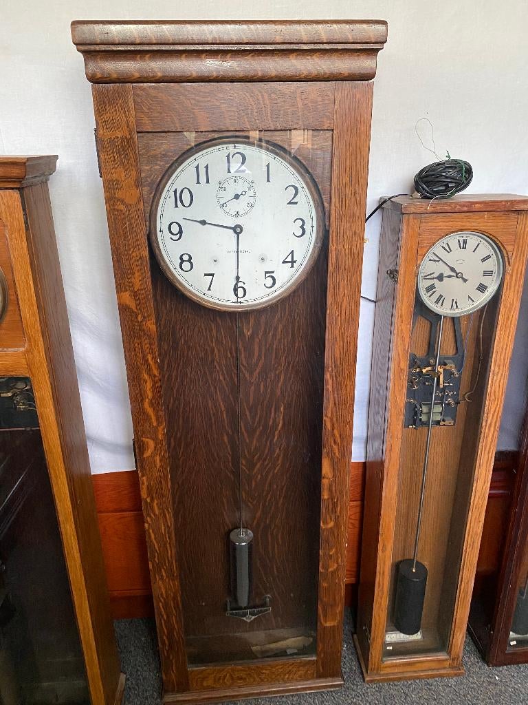 Elektrische IBM klok, groot model, Antiek en Kunst, Antiek | Klokken, Ophalen