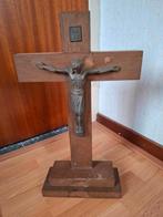 Houten kruisbeeld staand, Verzamelen, Ophalen of Verzenden, Gebruikt, Christendom | Katholiek