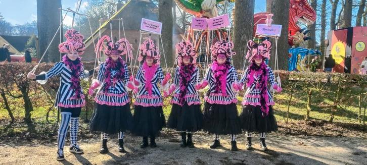 Carnavalskleding Marionet - 6 Pakjes, Kleding | Dames, Carnavalskleding en Feestkleding, Gedragen, Kleding, Carnaval, Ophalen