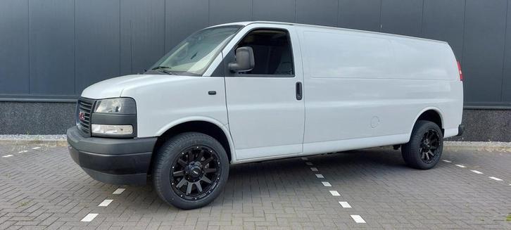 Chevrolet USA Chevy Van GMC SAVANA 6.6 met 410 PK bouwjaar 2, Auto's, Chevrolet, Te koop, Chevy Van, ABS, Achteruitrijcamera, Airbags
