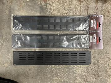 Caymon Blind / ventilatie plaat 19" / 1+2+4U beschikbaar voor biedingen
