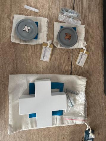 Set Hk living wandhaken beschikbaar voor biedingen