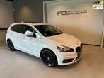 BMW 2-serie Active Tourer 218d AUTOMAAT CORPORATE LEASE SPOR, Auto's, Stof, 4 cilinders, 150 pk, Wit