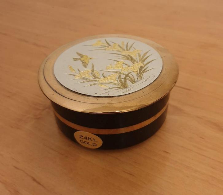 Sierlijk 24Kt Gouden Doosje, Antiek en Kunst, Antiek | Woonaccessoires, Ophalen