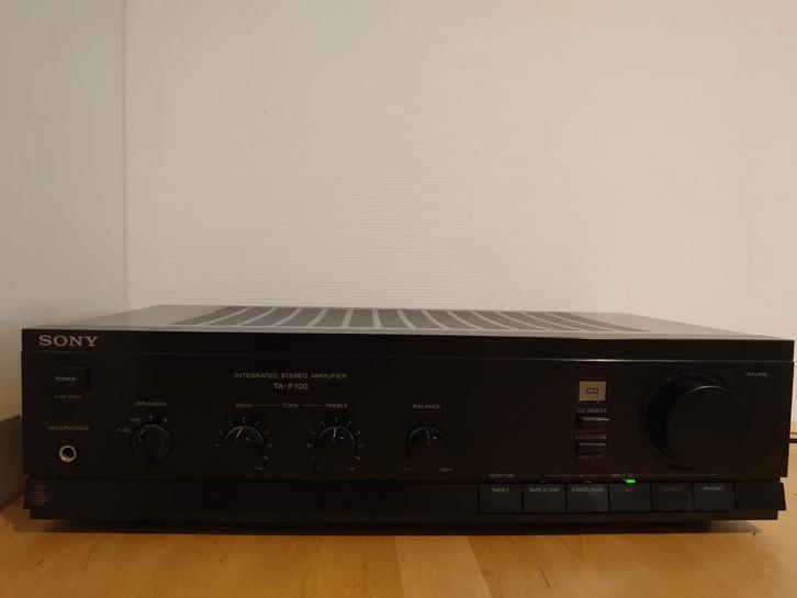 Sony TA-F100 stereo versterker. Met platenspeler ingang., Audio, Tv en Foto, Versterkers en Receivers, Zo goed als nieuw, Stereo