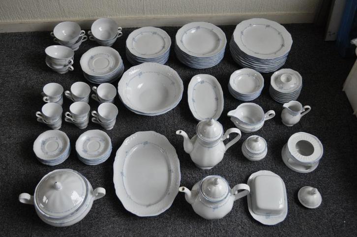 9-delig porselein servies set Eschenbach Bavaria Loire €100, Huis en Inrichting, Keuken | Servies, Zo goed als nieuw, Compleet servies