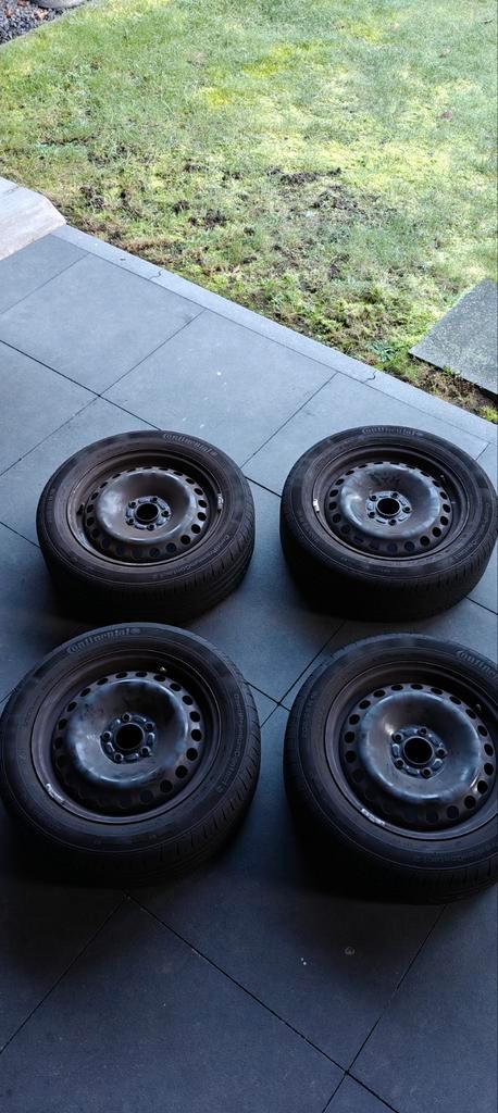 Continental zomerbanden, stalen velg Ford Focus MK3 TPMS, Auto-onderdelen, Banden en Velgen, Banden en Velgen, Zomerbanden, 16 inch
