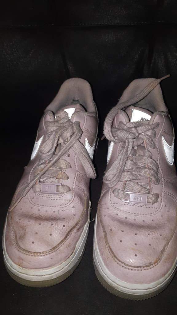 Nike gymp maat 37.5, Kleding | Dames, Schoenen, Nike, Ophalen of Verzenden, Sneakers of Gympen, Gedragen