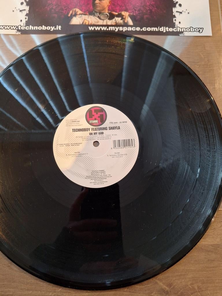Technoboy feature. Shayla oh my god, Ophalen of Verzenden, Zo goed als nieuw, Overige formaten