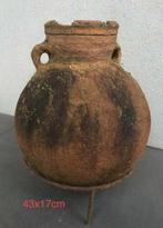 Oude unieke terracotta grote kruik 43cm/metalen standaard, Gebruikt, 40 cm of meer, Rond, Ophalen of Verzenden