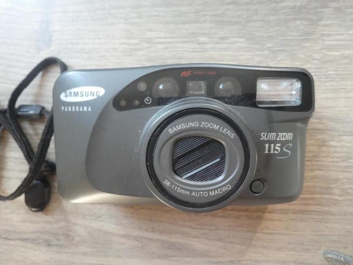 Samsung fotocamera (Slim zoom 115 S), Audio, Tv en Foto, Fotocamera's Analoog, Zo goed als nieuw, Compact, Samsung, Ophalen