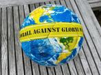 Leren voetbal fluo wereldbol Official Size Fairtrade NIEUW, Ophalen of Verzenden, Nieuw, Bal