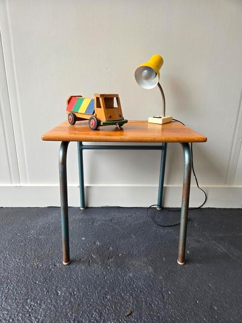 Vintage industriële schooltafel uit Frankrijk, Kinderen en Baby's, Kinderkamer | Tafels en Stoelen, Gebruikt, Tafel(s), Ophalen of Verzenden