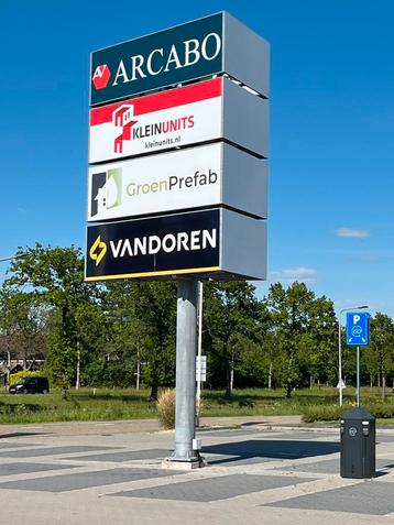 Reclamemast +|- 10 mtr (gedemonteerd) beschikbaar voor biedingen