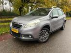 Peugeot 2008 1.2 PureTech Active Panoramadak Trekhaak, Voorwielaandrijving, Euro 5, Stof, Gebruikt