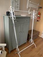 Vinted kledingrek, Ophalen of Verzenden, Zo goed als nieuw