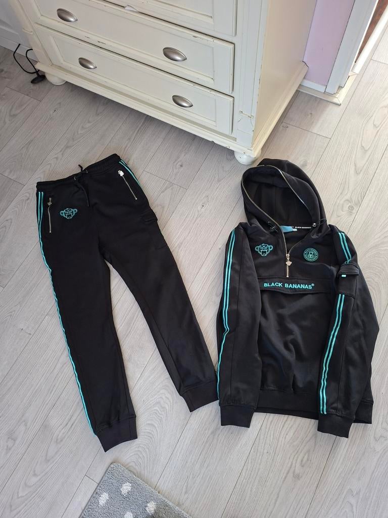 Black Bananas trainingspak maat 176, Kinderen en Baby's, Kinderkleding | Maat 170, Ophalen, Zo goed als nieuw, Setje, Jongen