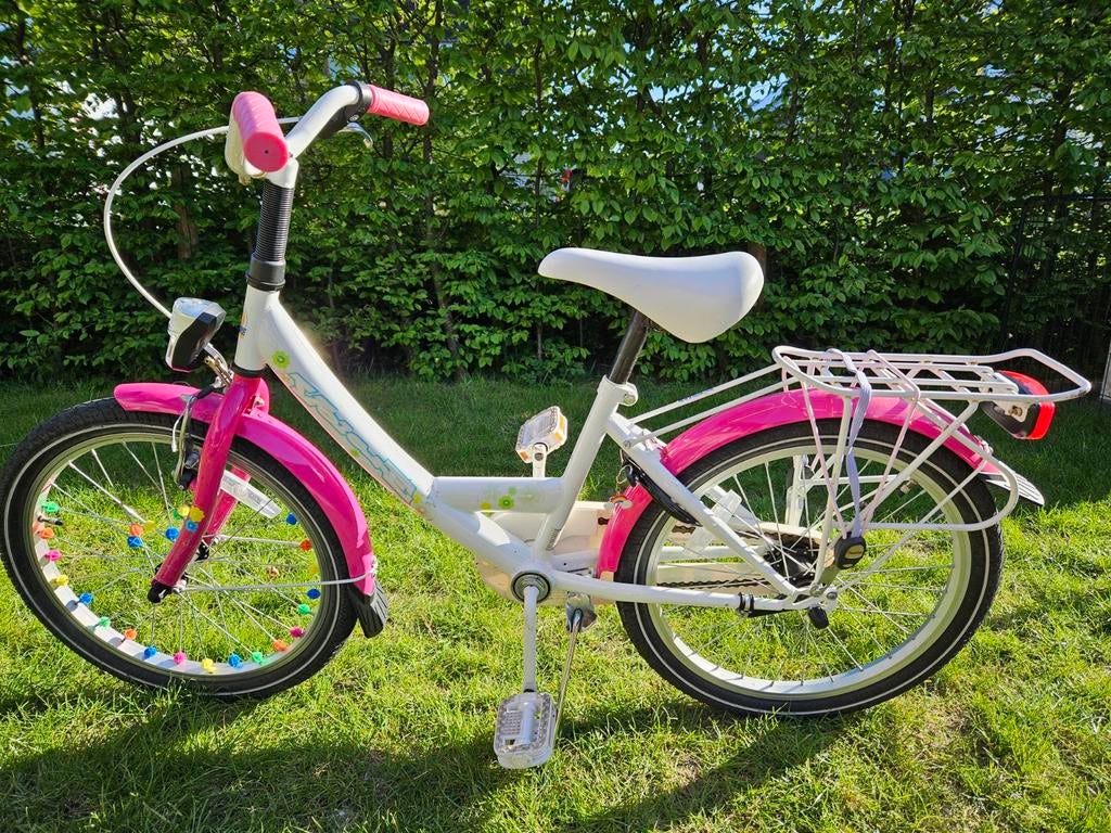Meisjesfiets wit roze 20 inch, Fietsen en Brommers, Fietsen | Meisjes, Ophalen, Gebruikt, 20 inch