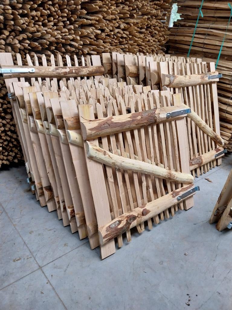 Schapenhekken en robinia palen Kippenhoeve, Tuin en Terras, Schuttingen, 1 tot 2 meter, Minder dan 3 meter, Nieuw, Ophalen of Verzenden