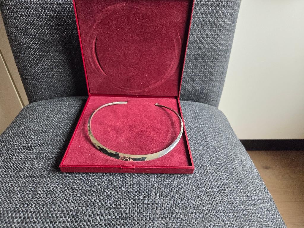 Klassieke zilveren choker ketting, Ophalen of Verzenden, Zo goed als nieuw, Zilver, Zilver