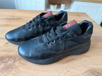 Nieuwe Prada sneakers - Nooit gedragen Maat 41, Kleding | Dames, Ophalen of Verzenden, Nieuw, Zwart, Sneakers of Gympen